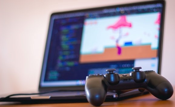 Is programming used in gaming?